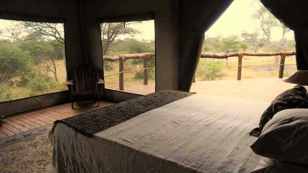 Omogolo Bush Lodge Okavango Delta