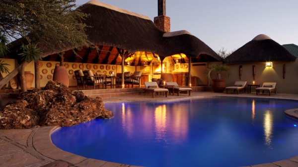 Old Traders Lodge Erindi Conservation