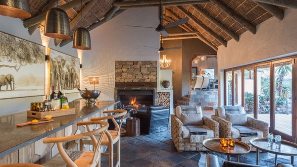 Inzolo Game Lodge Sidbury