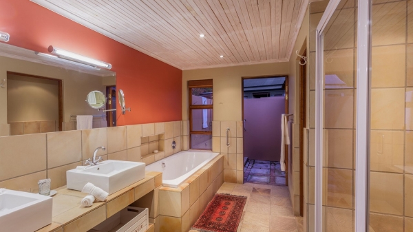 De Zeekoe Guest Farm & Reserve