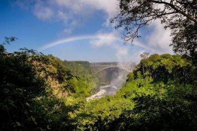 Fly_Over_the_Falls.jpg