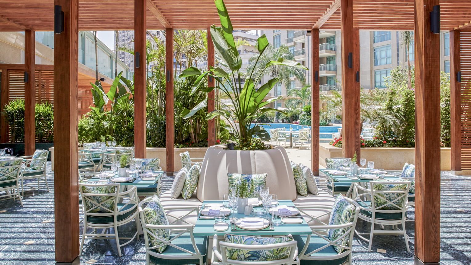 Four Seasons Hotel Cairo at Nile Plaza