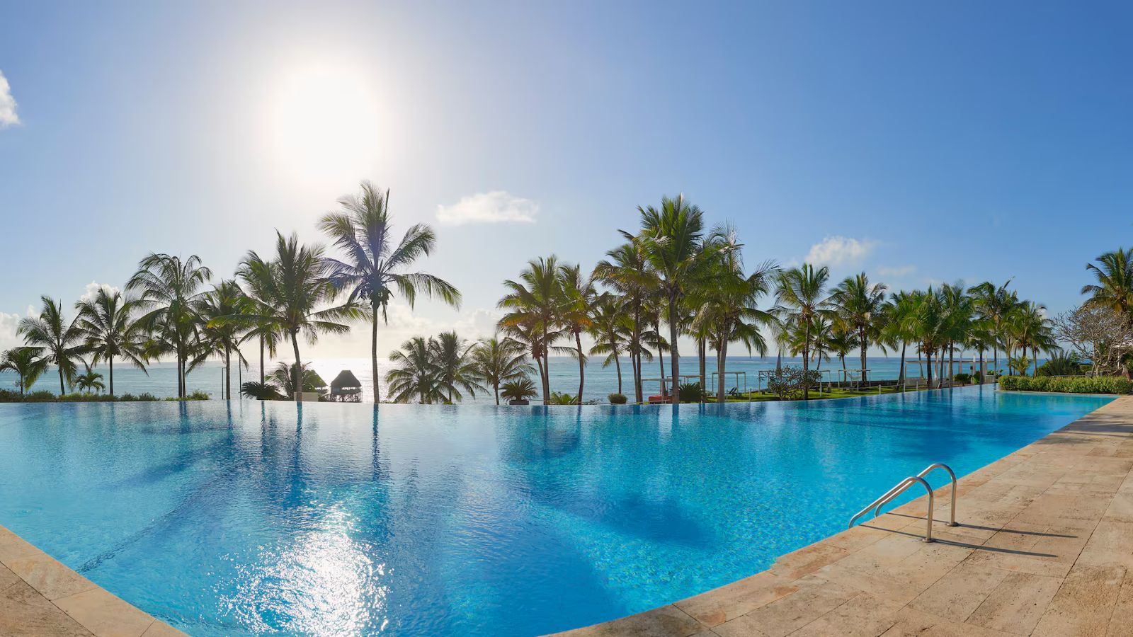 Infinity-Pool