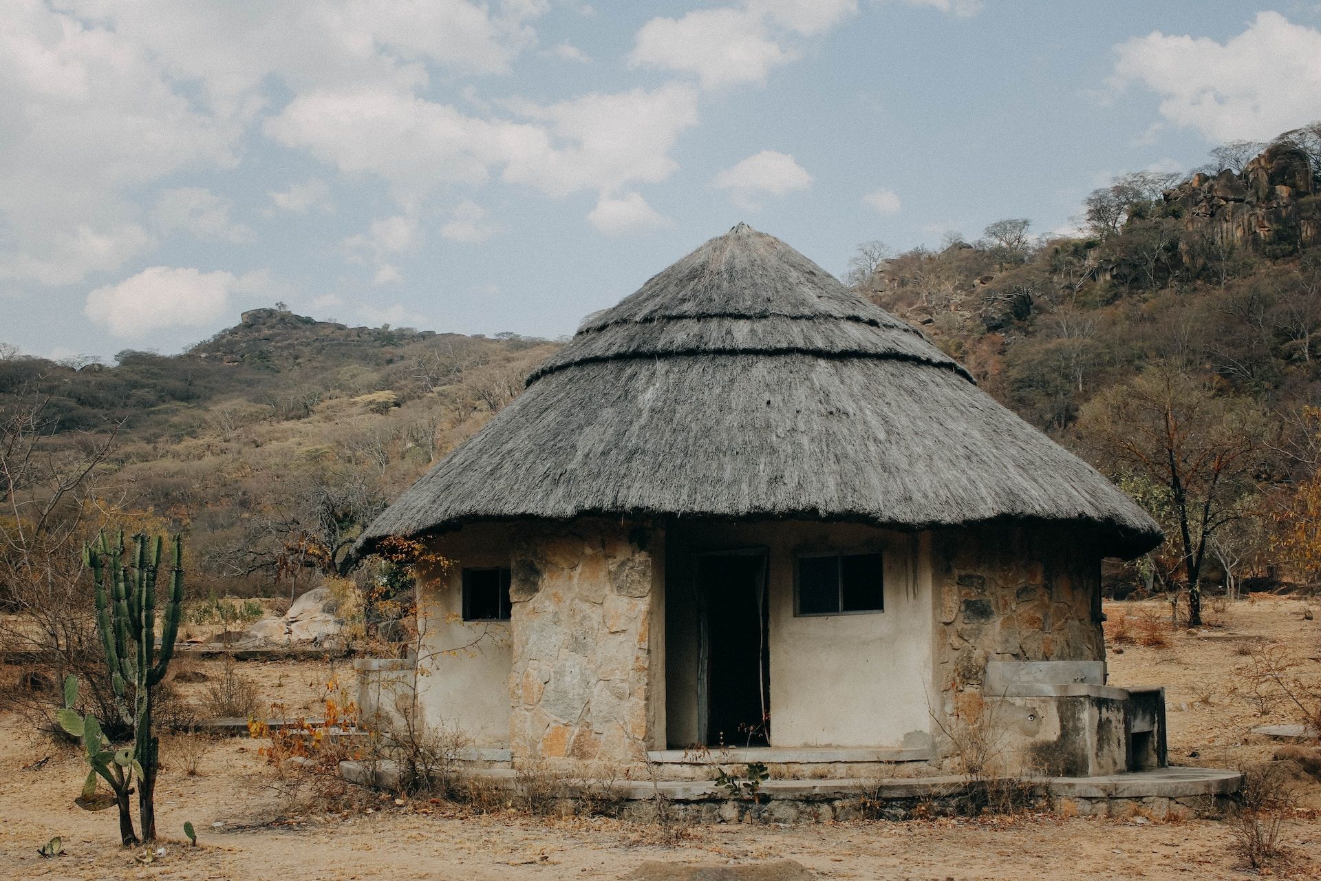 Einheimische Hütte in Simbabwe